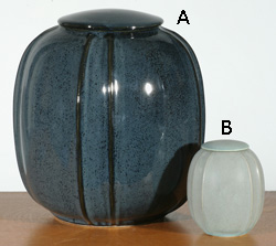 Corner Flute Urns